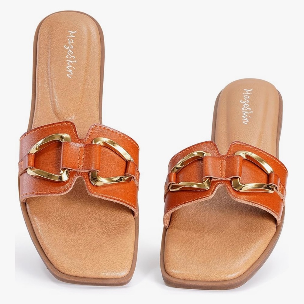 Chic Toe Slide Sandals - Picture 2 of 3